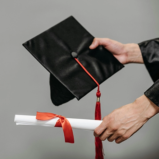 Educación y Capacitación